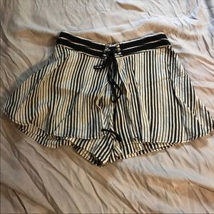 FREE PEOPLE striped skort. Size 2